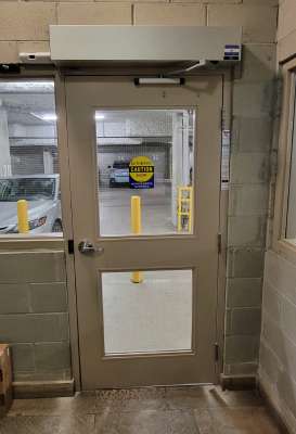 Automatic door parking